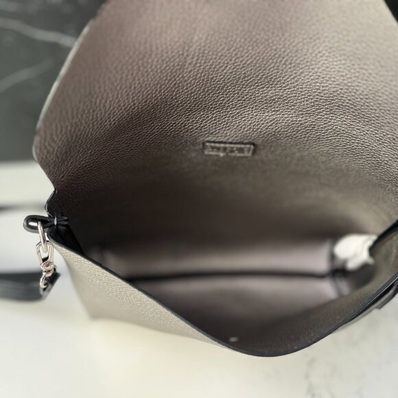 Parfois Silver and Black Purse - Picture 6 of 6